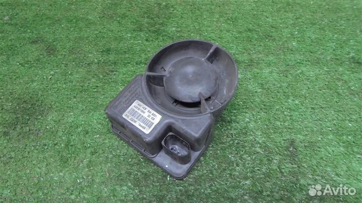 Сирена сигнализации (штатной) VW Passat CC 2008-2