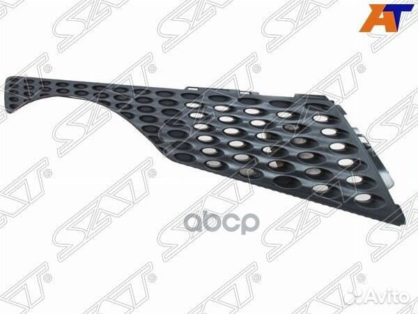 Решетка радиатора nissan juke 10-14 RH ST-DT15