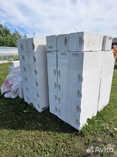Блок из газобетона