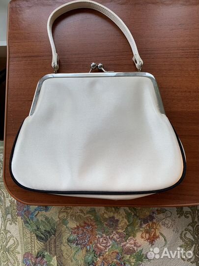 Сумочка театральная в винтажном стиле