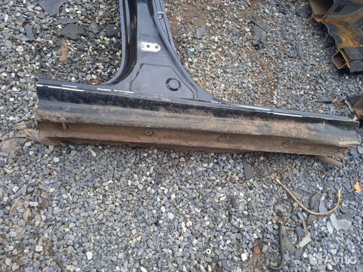 Порог правый Hyundai Solaris G4FC 2011