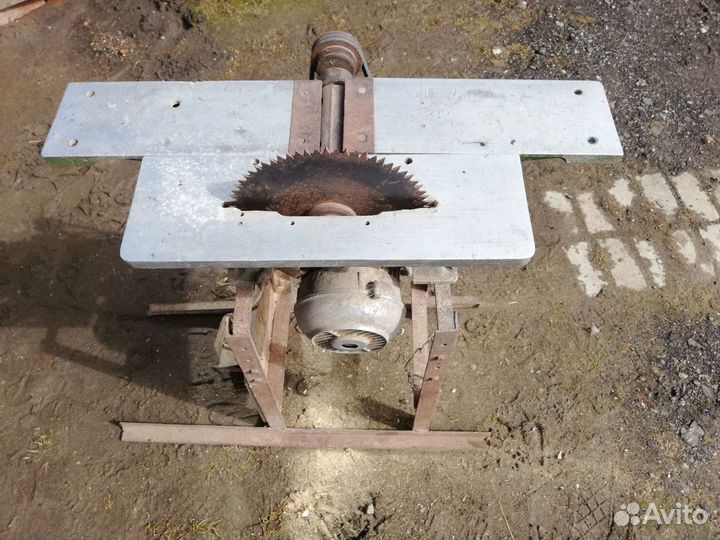 Циркулярная пила станок