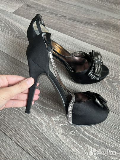 Босоножки женские 39 размер