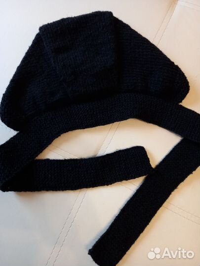 Чепчик ручной вязки