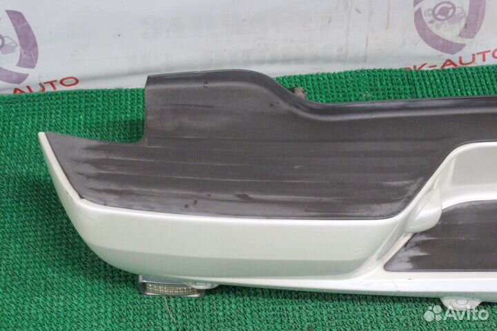 Бампер задний Cadillac Escalade GMT800