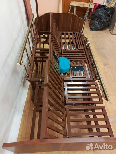 Медицинская кровать с полным функционалом