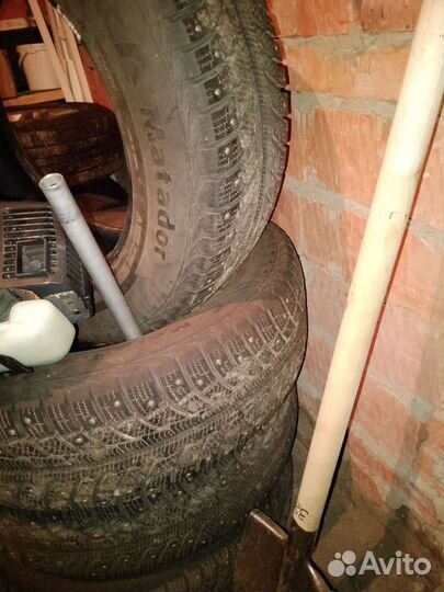 Matador MP 30 Sibir Ice 2 235/65 R17