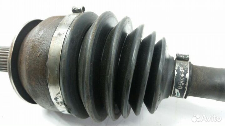 Привод передний правый Mitsubishi Grandis NA4W