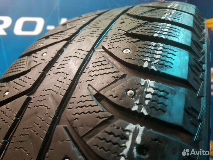 Bridgestone Ice Cruiser 7000 235/65 R17