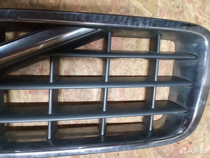 Решетка радиатора Volvo Xc90 D5244T18 2012