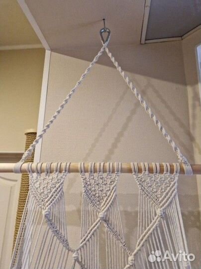 Подвесной гамак для кота