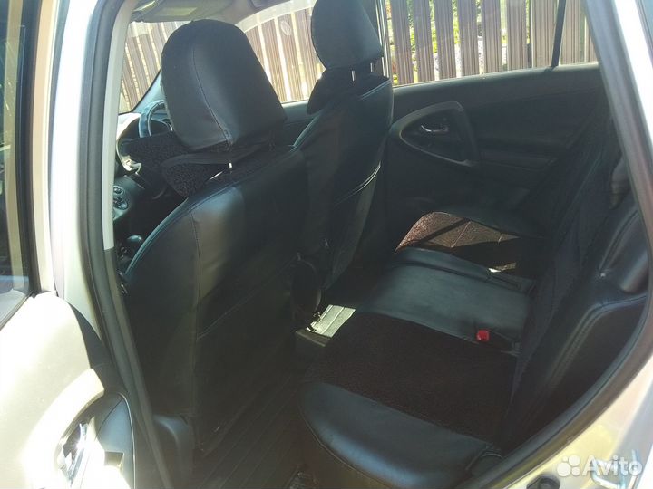 Toyota RAV4 2.4 CVT, 2010, 138 717 км