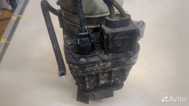 Насос усилителя руля Opel Zafira B, 2011