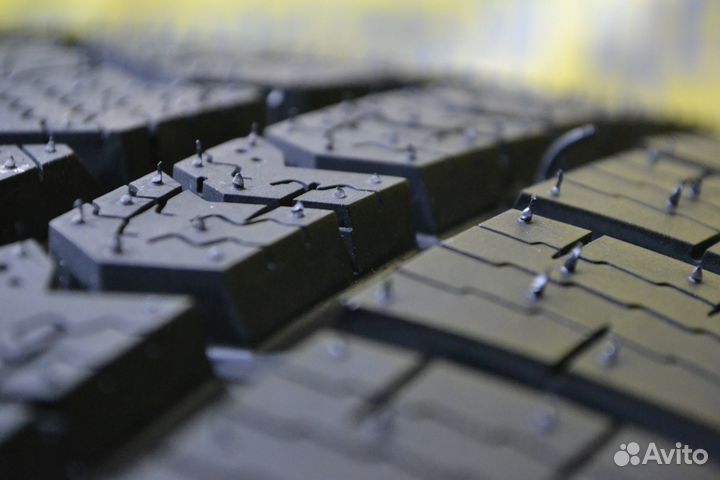 Tourador Winter Pro TSU1 245/45 R18 100V