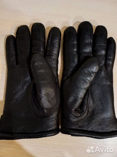 Перчатки