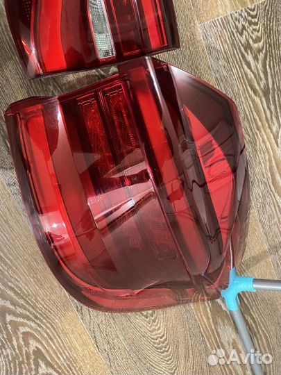 BMW X3 фонари задние