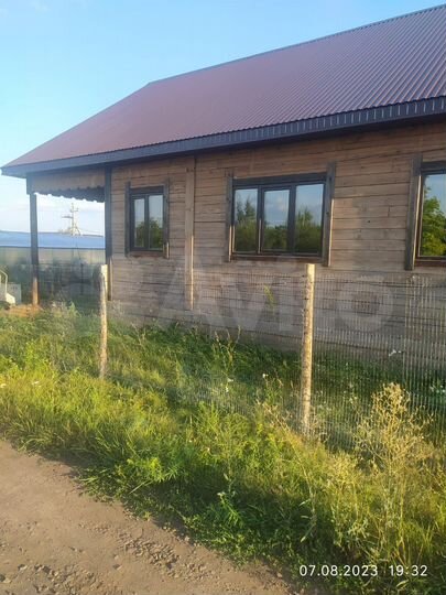 Дом 100 м² на участке 8 сот.