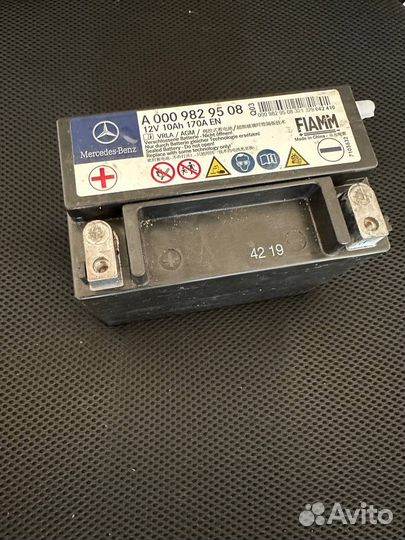 Аккумулятор agm 10 ah Мерседес оригинал