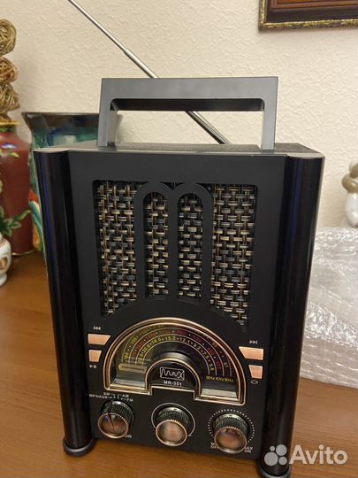 Радиоприёмник MAX MR 351/Радио/ Bluetooth, AUX/USB