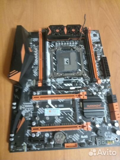 Процессор 14 ядер xeon e5 2683v3 + кулер showman