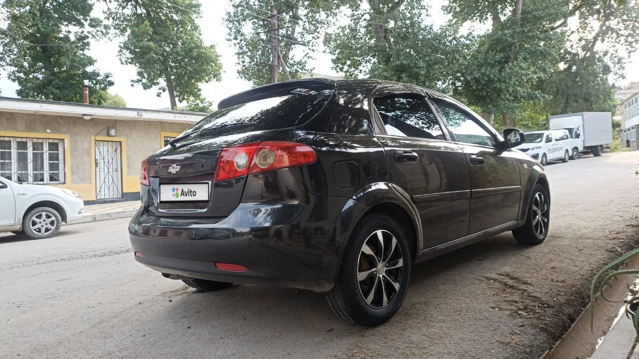 Chevrolet Lacetti: фото владельца