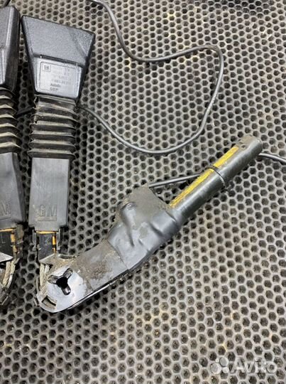 Пиропатрон Опель Омега Б Opel Omega B