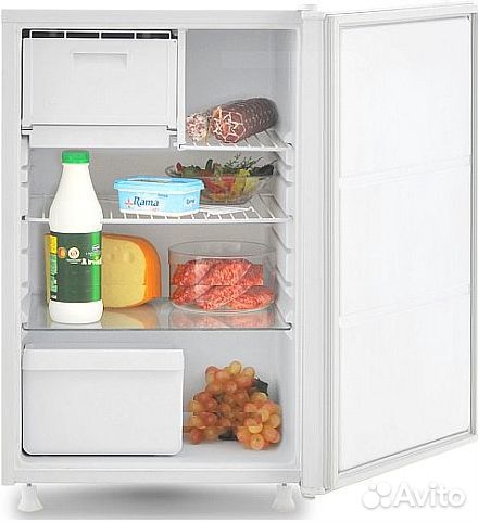 Небольшой холодильник бу