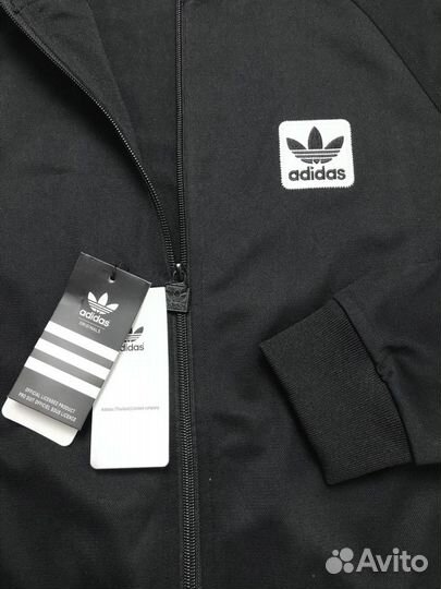 Сортивный костюм Adidas