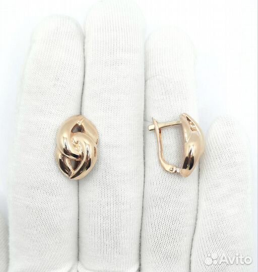 Золотые серьги 585 пробы Узел