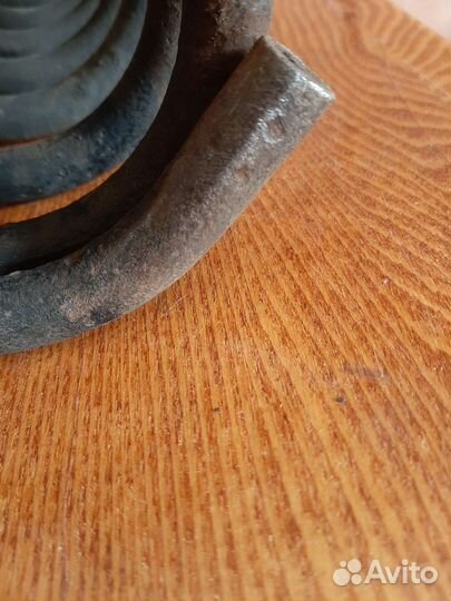 Передняя пружина на Волгу газ 24