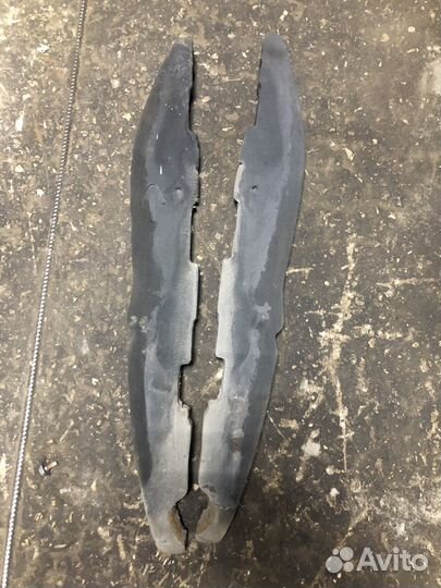 Пыльник крыла Mitsubishi Lancer 9