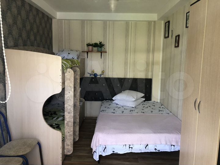 Дом 26 м² на участке 1 сот.