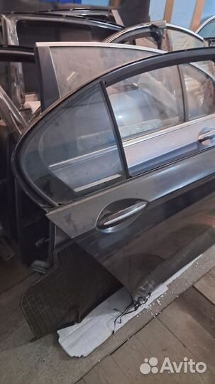 Задняя правая дверь бмв ф02