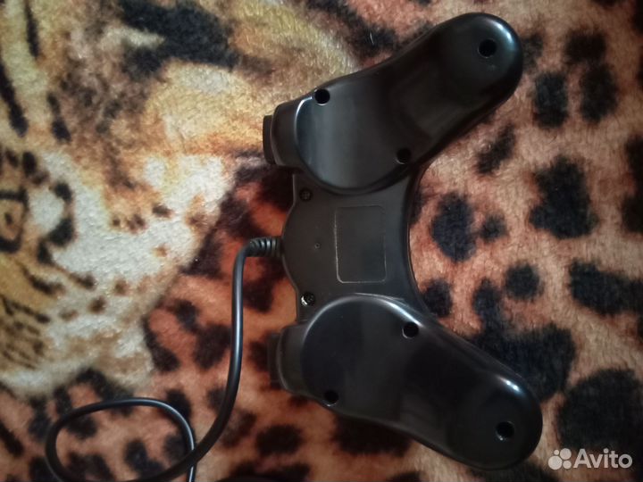 Геймпад проводной для пк