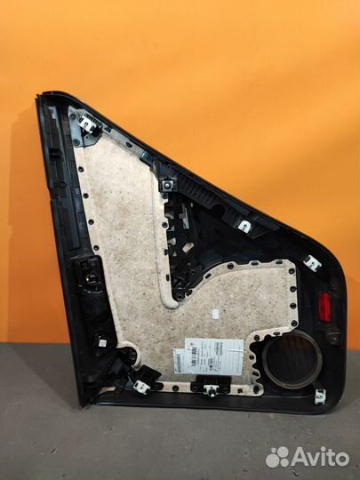 Карта задней двери Volkswagen Tiguan 1