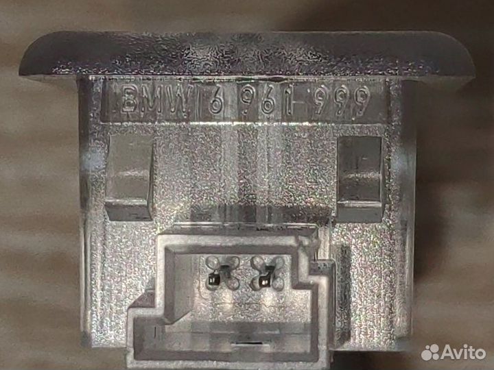 Плафон подсветки салона Bmw 5 F10 N52B25 2011