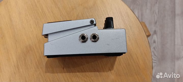 Бас гитарная педаль boss SYB-5 bass synthesizer