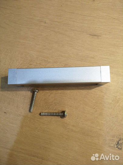 Мебельные ручки