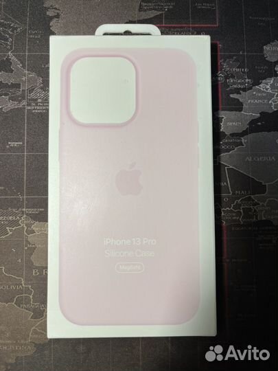 Оригинальный чехол на iPhone 13 pro
