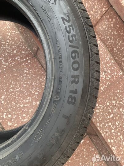 Continental ContiVikingContact 7 255/60 R18 112T