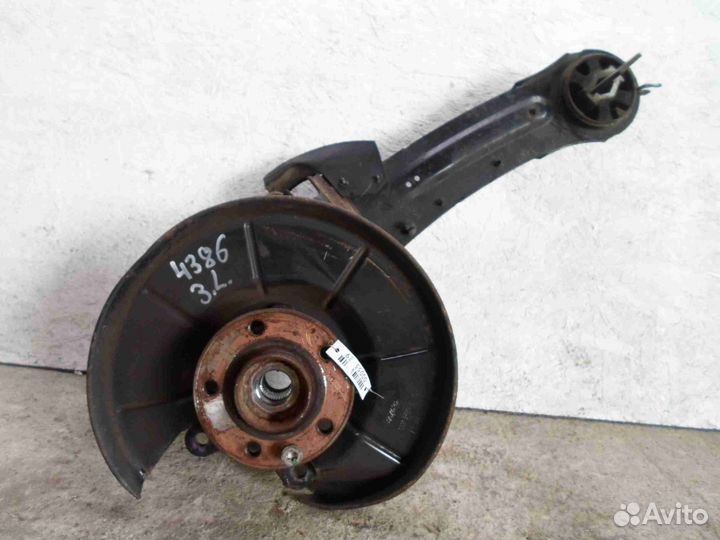 Кулак задний левый Volvo XC60 1 (Y20)