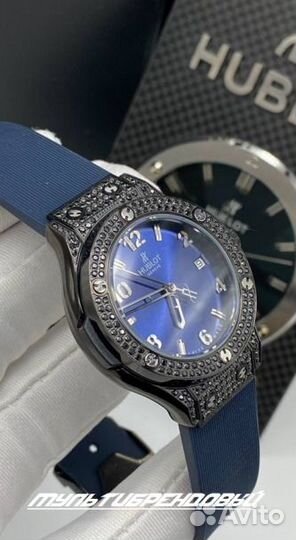 Безумно красивые женские часы синие