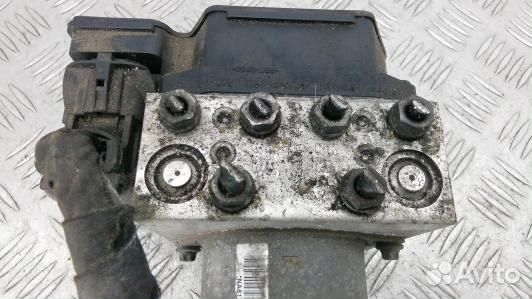 Блок ABS volkswagen passat B7 (KMA01KW01)