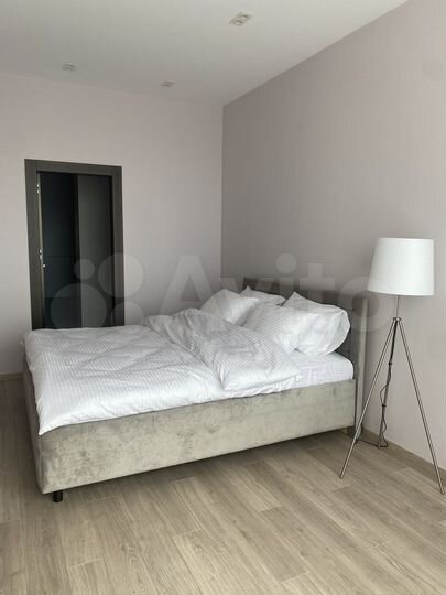 2-к. квартира, 70 м², 5/19 эт.