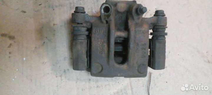 Toyota corolla 120 суппорта задние