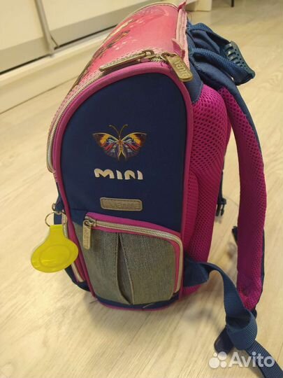 Рюкзак школьный для девочки бу