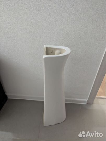 Подножие для раковины