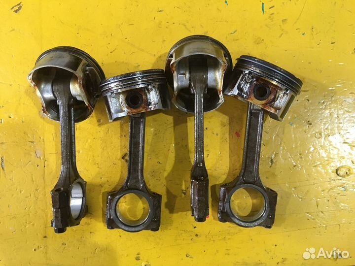 Поршень с шатуном nissan HR15DE