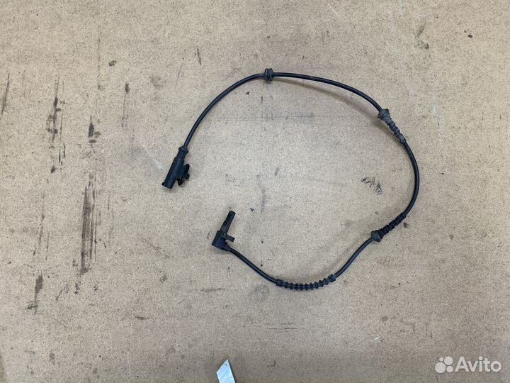 Датчик ABS переднего колеса Opel Corsa D