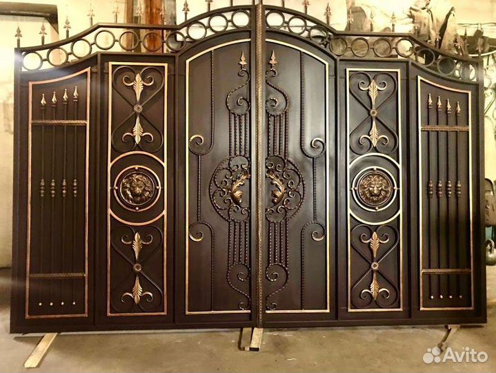 Ворота кованые